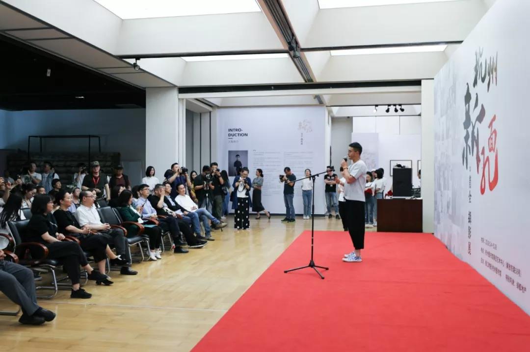 时隔一载，，，，，，优美再续，，，，，，永信贵宾会地产&amp;肖全杭州新面目摄影展温情启幕